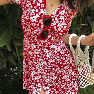 Sale! 🔥30% off 3+ bundles + gift